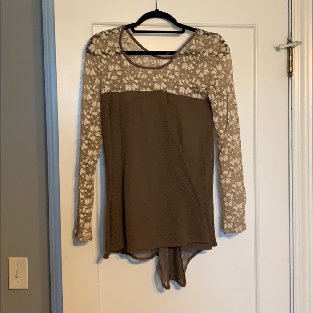 Brown sweater